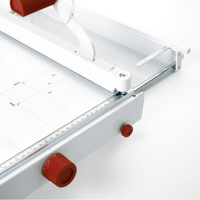 Paperileikkuri Ideal 1058  leikkuuleveys 580mm - kapasiteetti 40 arkkia